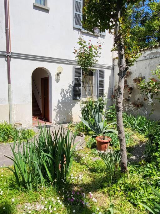 Casa Pascoli Leilighet Ravenna Eksteriør bilde